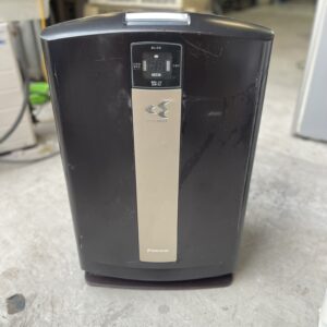 Máy lọc không khí cũ