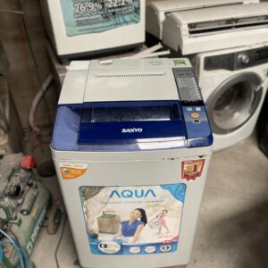Máy giặt Sanyo cửa trên 8,5kg